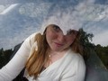 Anne-Gudrun in her car Wonderbob