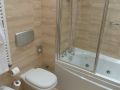 Ahhh.... \"jacuzzi\" in every hotelroom. Very welcomed :)